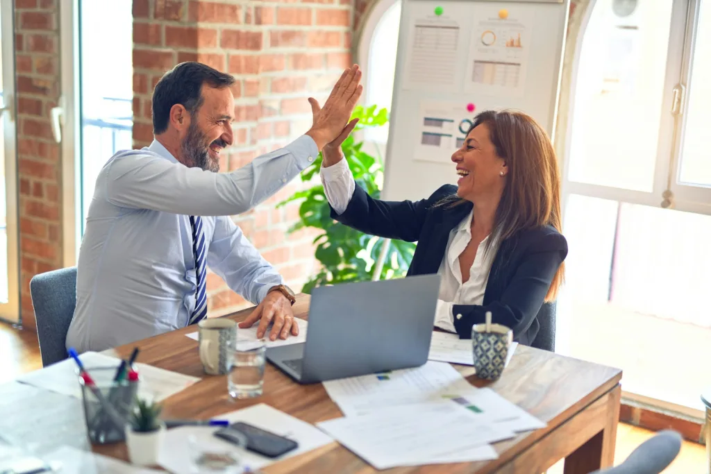 Build and run a successful business online with proven steps for planning, branding, audience research, and long term growth
