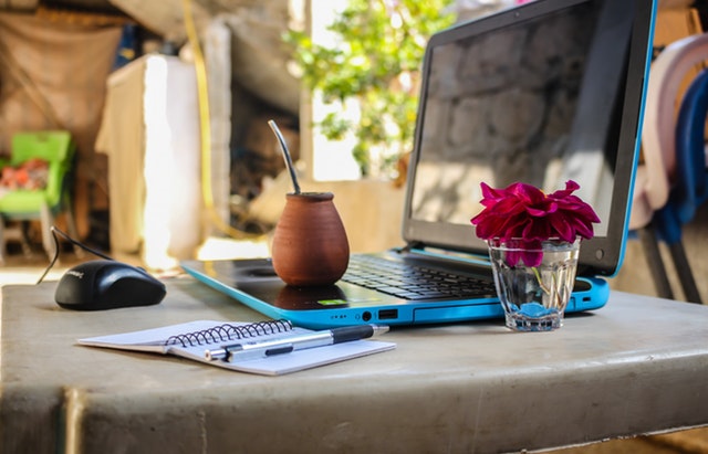 Resources for Digital Nomads and Freelance Writers Featured Image