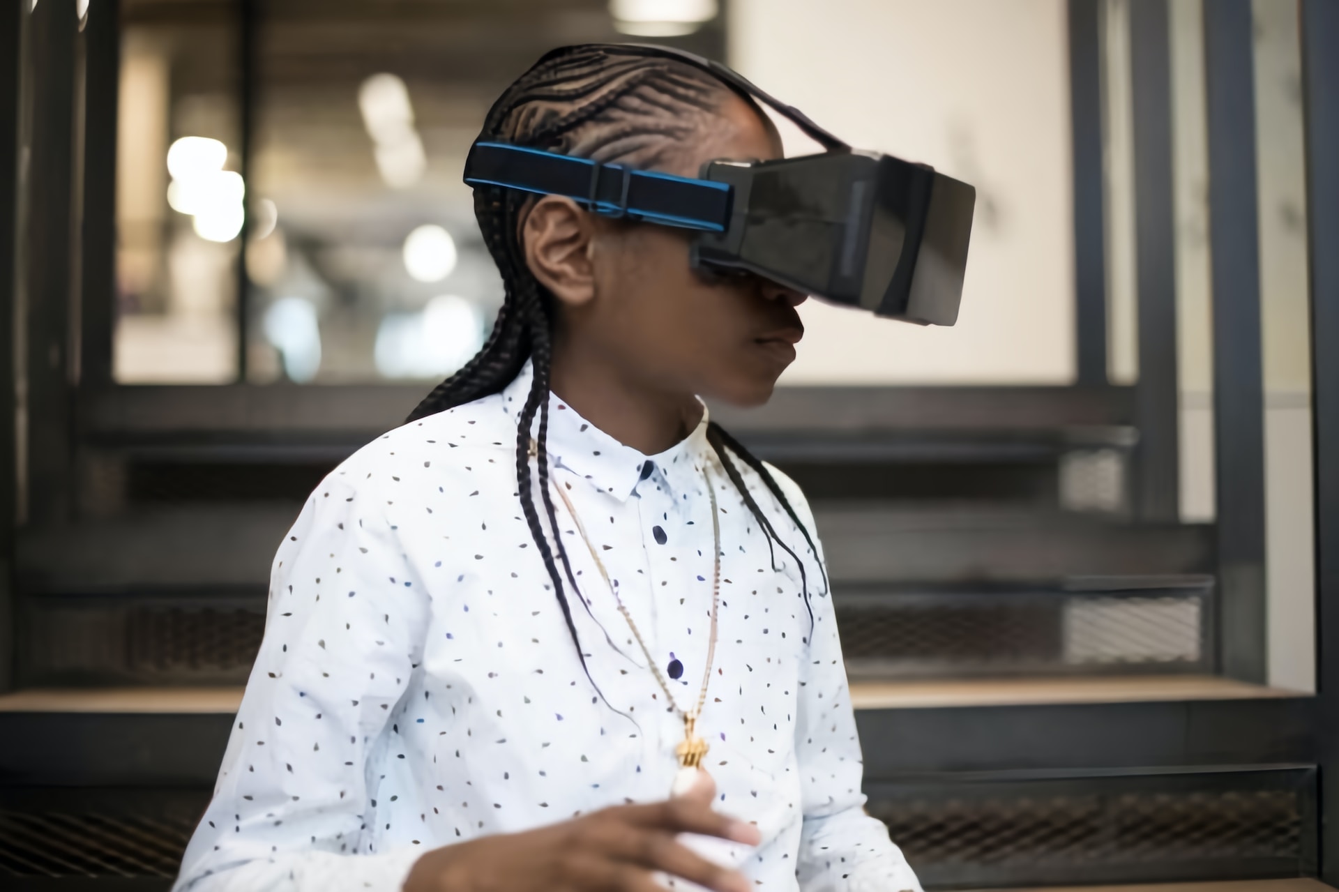 The Metaverse User Experience: Designing for Immersive Virtual Worlds