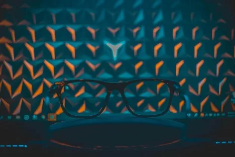 How Meta AI Glasses Are Transforming the Way We Work and Communicate
